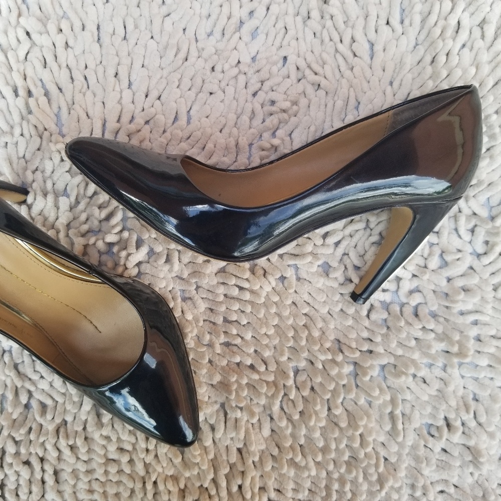 DV DOLCE VITA patent black leather heels
